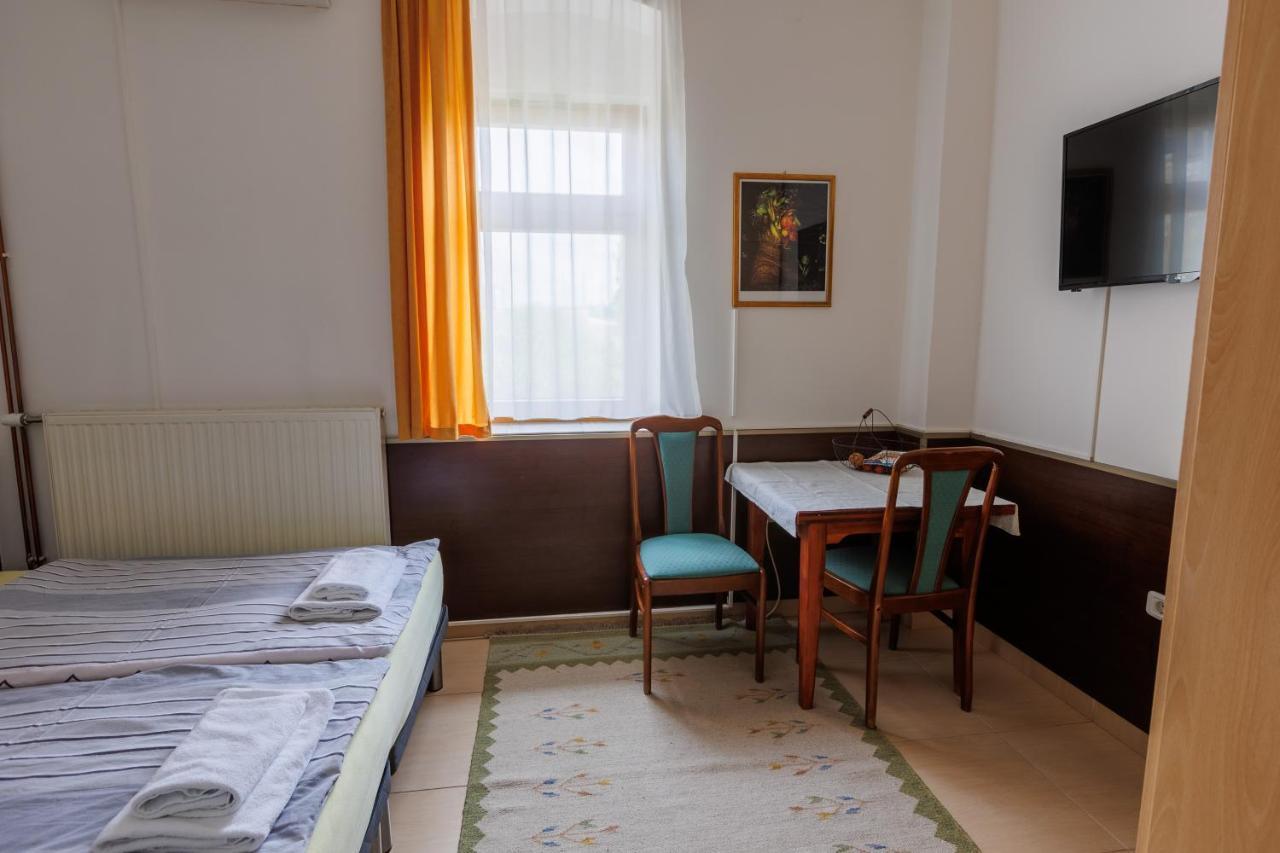 Apartments Villa Kobilj Banja Luka Exteriör bild